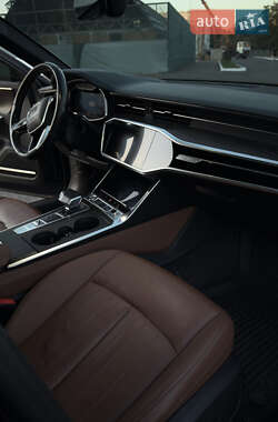 Седан Audi A6 2020 в Ивано-Франковске