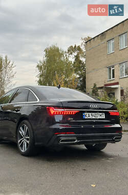 Седан Audi A6 2022 в 