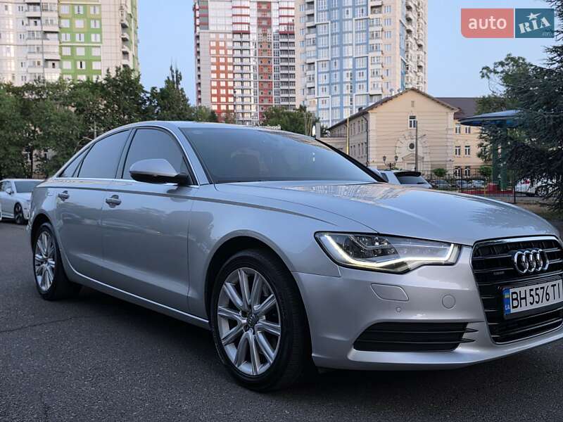 Седан Audi A6 2013 в Одессе