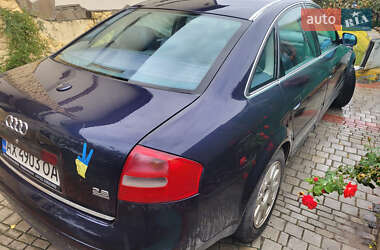 Седан Audi A6 2001 в  фото 3 Седан Audi A6 2001 в
