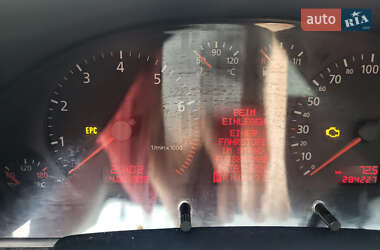 Седан Audi A6 2001 в  фото 10 Седан Audi A6 2001 в