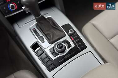 Седан Audi A6 2010 в 