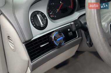 Седан Audi A6 2010 в 