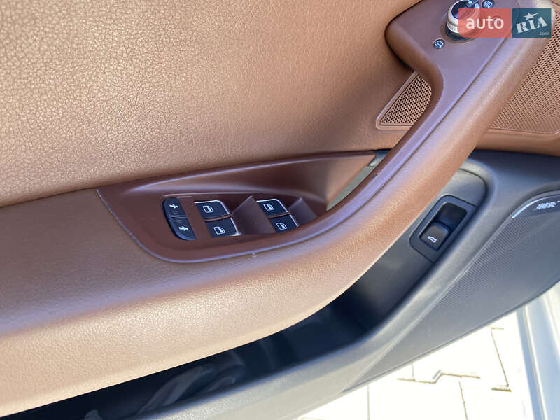 Седан Audi A6 2014 в Чернівцях