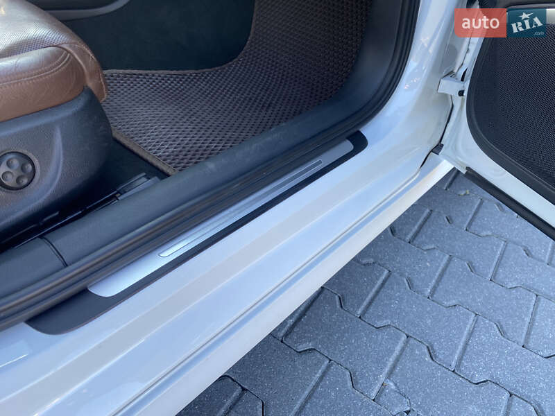 Седан Audi A6 2014 в Чернівцях