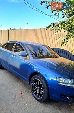 Седан Audi A6 2004 в 