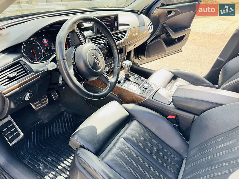 Седан Audi A6 2013 в Харькове