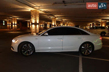 Седан Audi A6 2015 в 