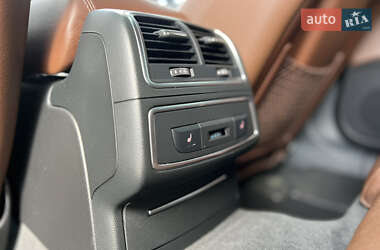Седан Audi A6 2013 в 