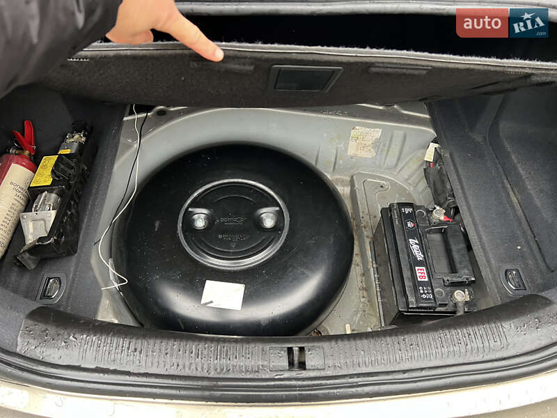 Седан Audi A6 2004 в Киеве фото 20 Седан Audi A6 2004 в Киеве