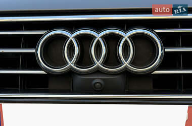 Универсал Audi A6 2019 в 
