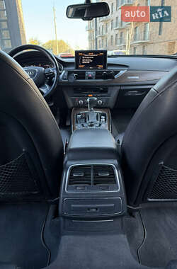 Седан Audi A6 2012 в 