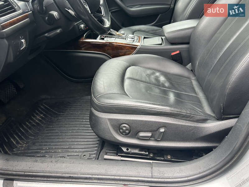 Седан Audi A6 2014 в Ровно