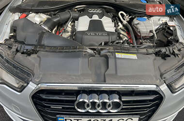 Седан Audi A6 2014 в 