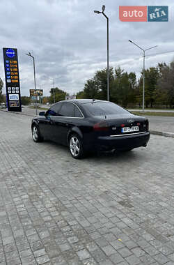 Седан Audi A6 2002 в 