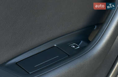 Седан Audi A6 2014 в 