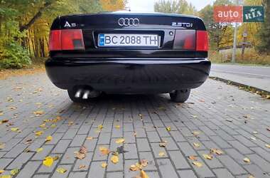 Седан Audi A6 1995 в  фото 19 Седан Audi A6 1995 в