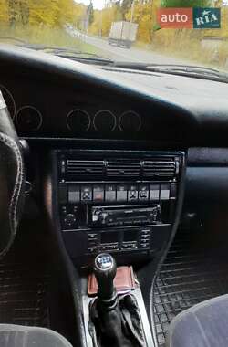 Седан Audi A6 1995 в  фото 24 Седан Audi A6 1995 в