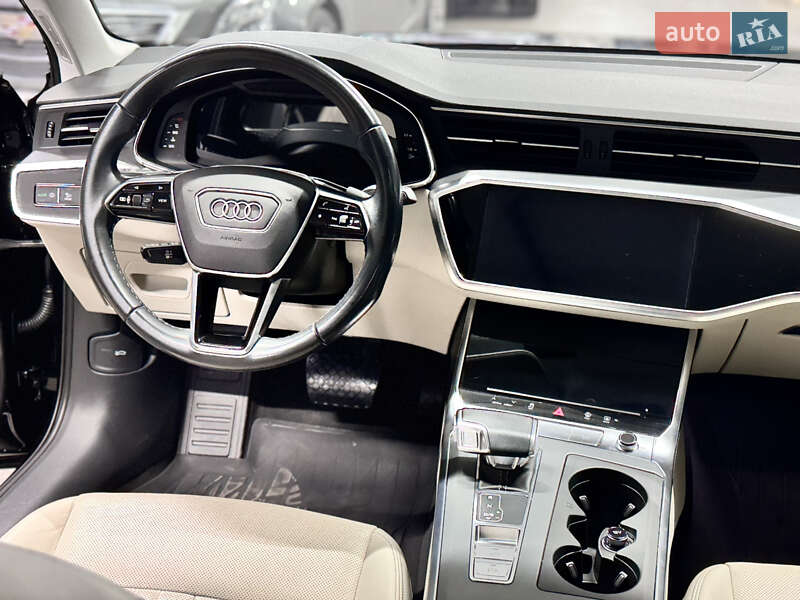 Седан Audi A6 2023 в Киеве