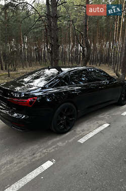 Седан Audi A6 2020 в 
