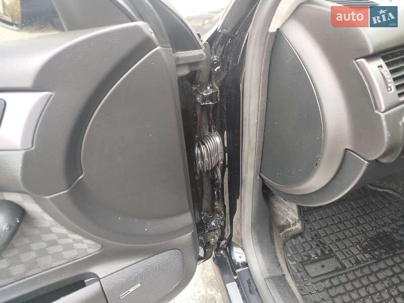 Универсал Audi A6 2004 в Луцке