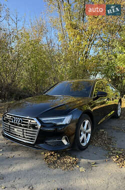Седан Audi A6 2020 в  фото 11 Седан Audi A6 2020 в