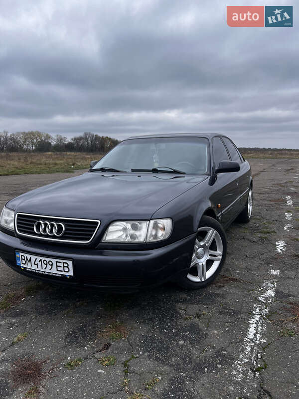 Седан Audi A6 1996 в Глухове