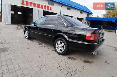 Седан Audi A6 1995 в Кременце