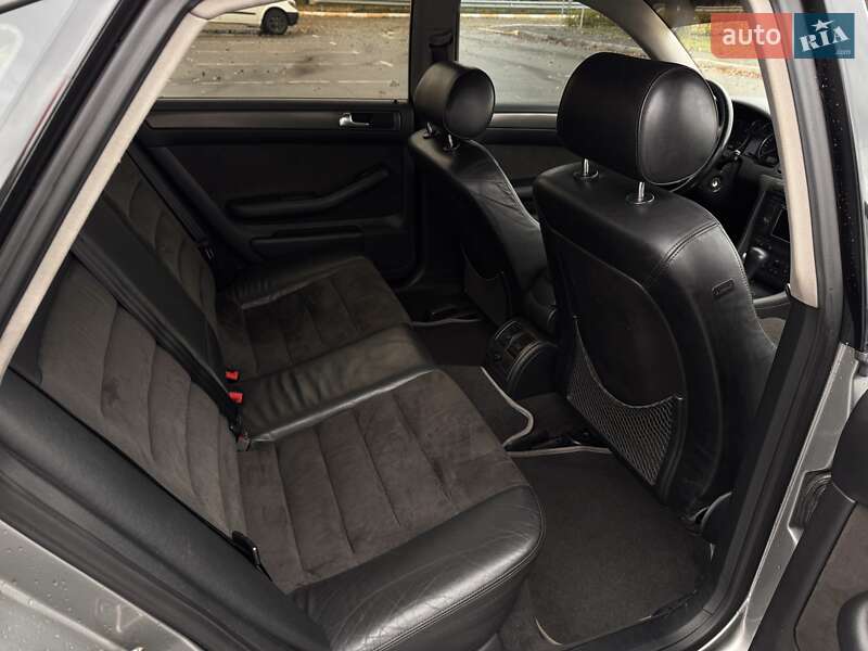 Седан Audi A6 2003 в Бучі