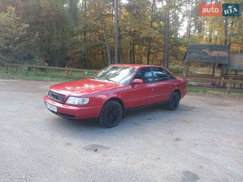 Седан Audi A6 1995 в Великих Мостах