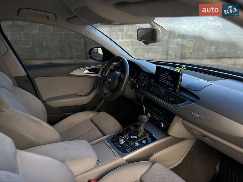 Седан Audi A6 2014 в Самборі