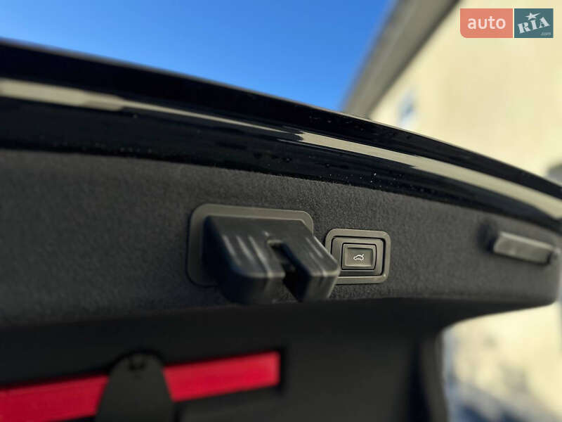 Седан Audi A6 2014 в Самборі