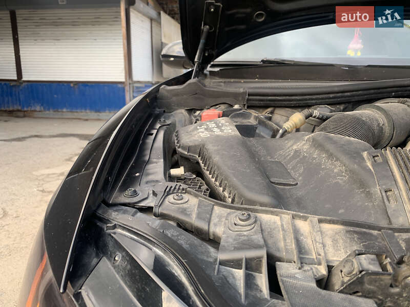 Седан Audi A6 2013 в Надворной