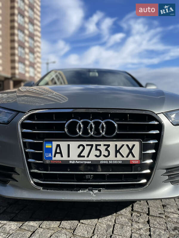 Седан Audi A6 2012 в Киеве