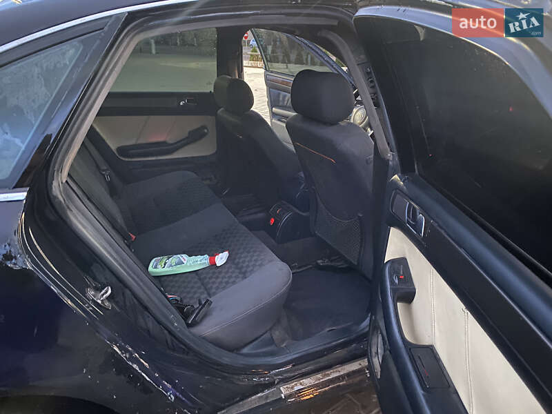 Седан Audi A6 1998 в Вознесенске