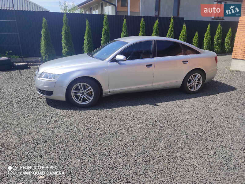 Седан Audi A6 2004 в Камне-Каширском
