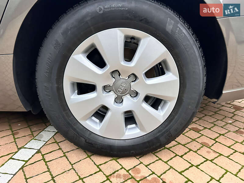 Седан Audi A6 2014 в Киеве фото 43 Седан Audi A6 2014 в Киеве