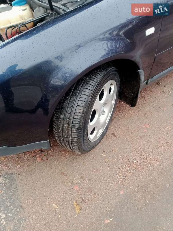 Седан Audi A6 2002 в Конотопе