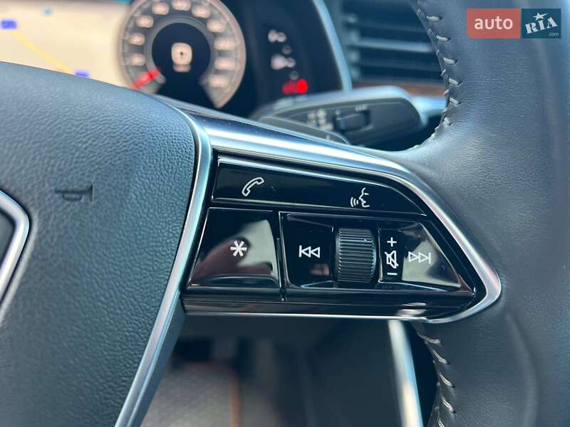 Седан Audi A6 2019 в Львове