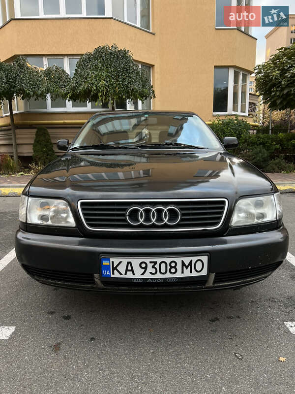 Универсал Audi A6 1997 в Киеве