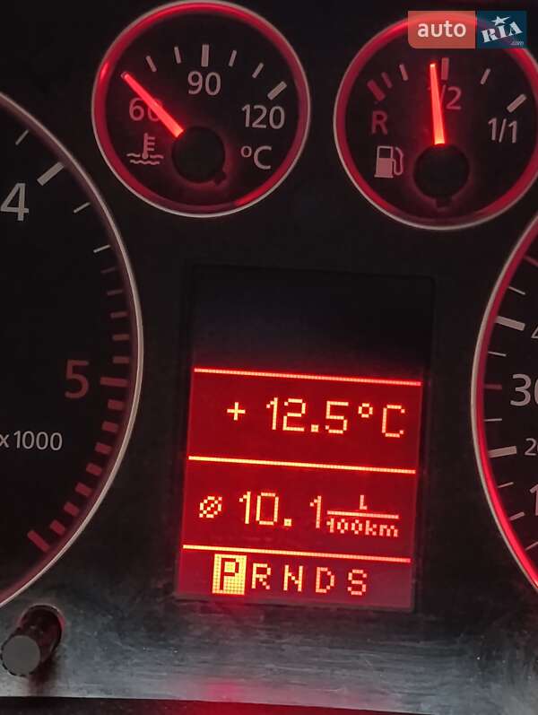 Універсал Audi A6 2004 в Чернівцях