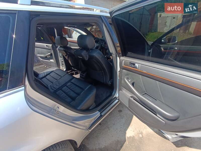 Універсал Audi A6 2004 в Чернівцях