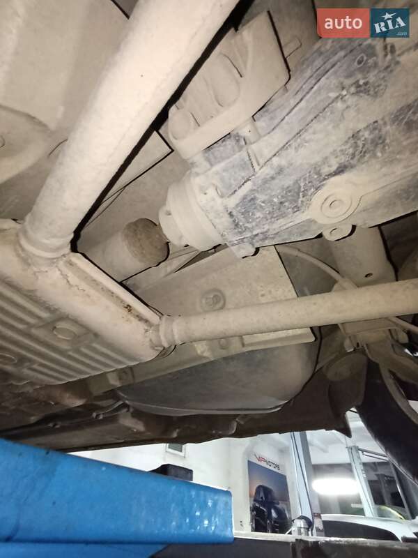 Універсал Audi A6 2004 в Чернівцях