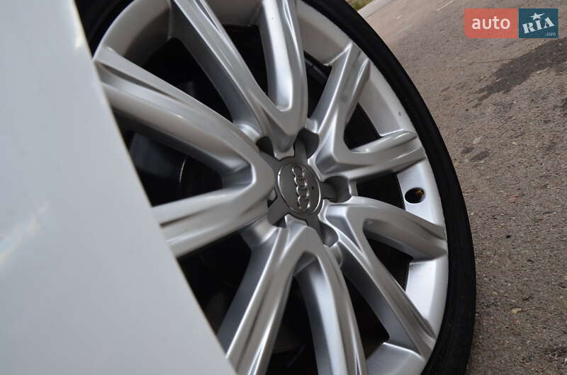 Седан Audi A6 2015 в Дрогобичі