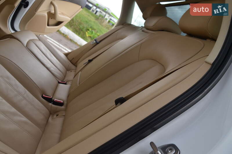 Седан Audi A6 2015 в Дрогобичі