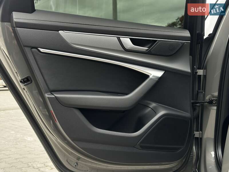 Седан Audi A6 2024 в Львові