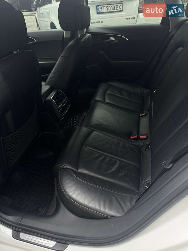 Седан Audi A6 2014 в Киеве