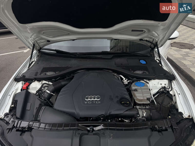 Седан Audi A6 2014 в Киеве
