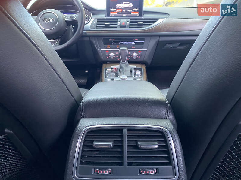 Седан Audi A6 2016 в Киеве фото 51 Седан Audi A6 2016 в Киеве