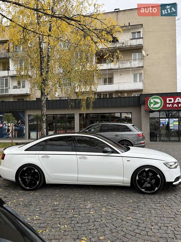 Седан Audi A6 2012 в Виноградові